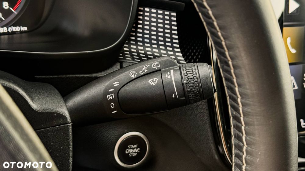 Volvo XC 40 T5 AWD Geartronic R-Design - 36