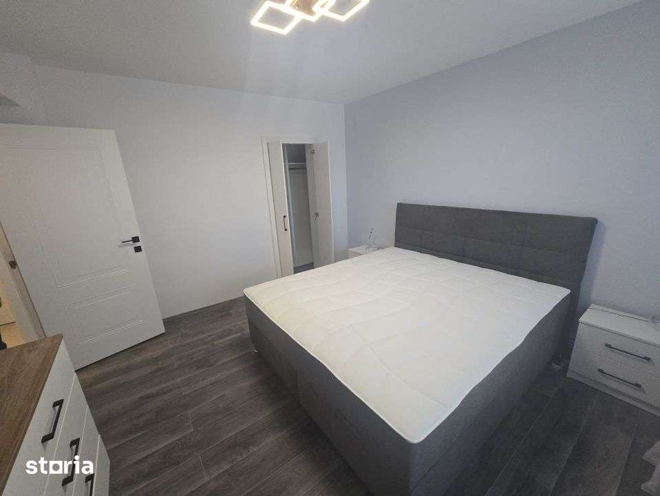 Apartament 2 camere Central, mobilat, utilat, renovat recent — fotografia 3