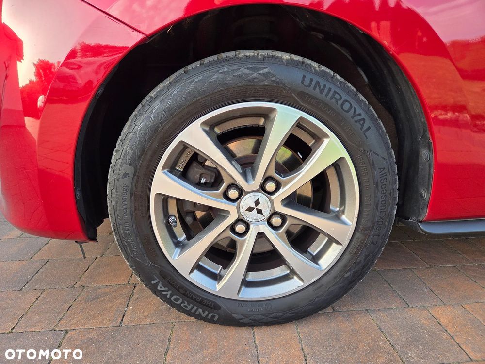 Mitsubishi Space Star 1.2 AS&G Invite - 19