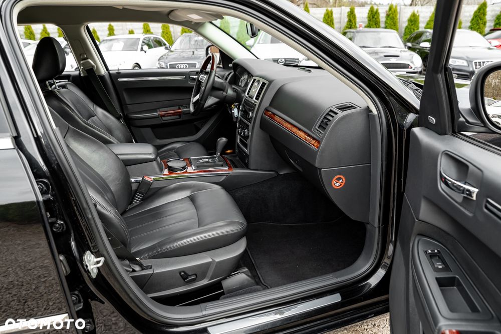 Chrysler 300C 2.7 Automatik - 24