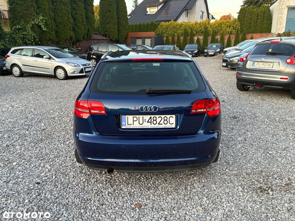 Audi A3 Sportback - 6