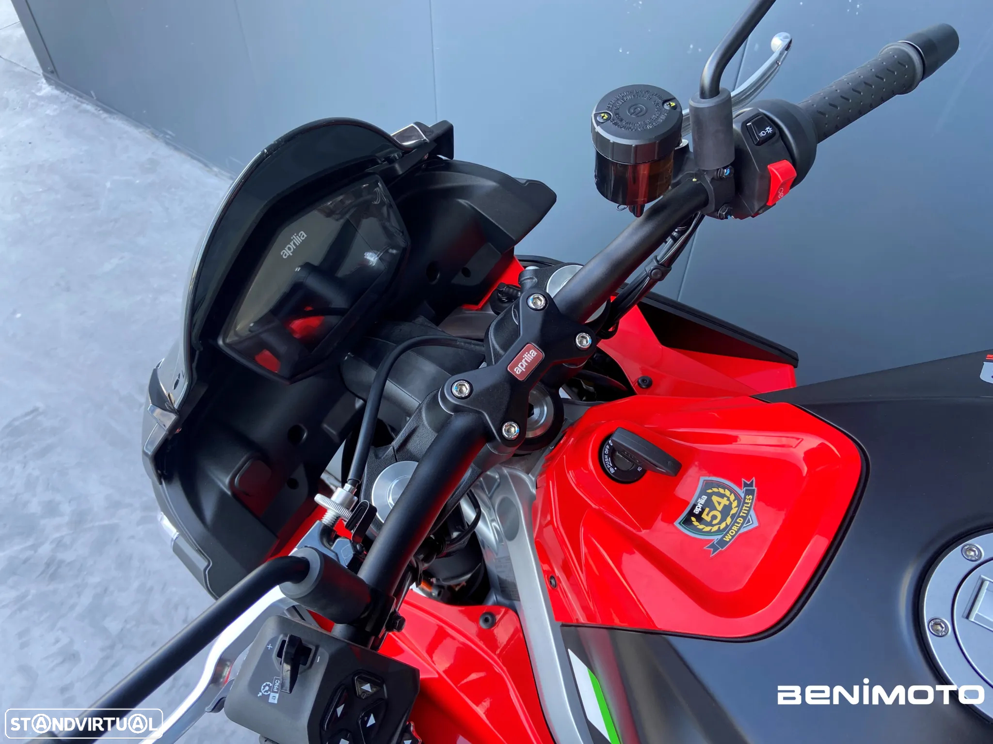 Aprilia Tuono 660 - 10