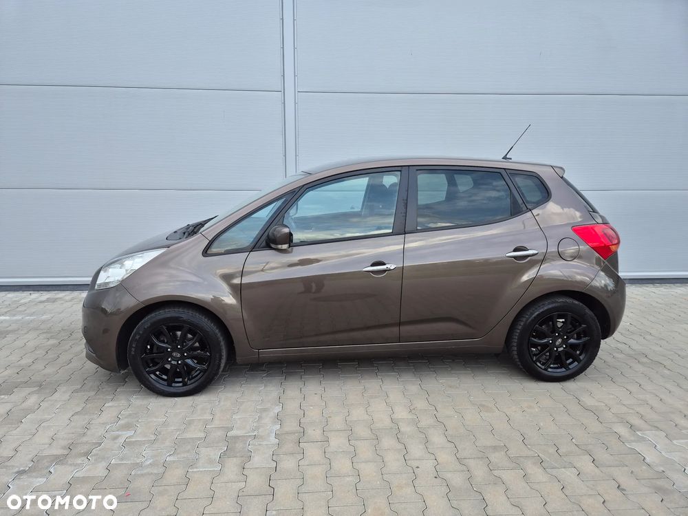 Kia Venga 1.4 CVVT Dream Team Edition - 9