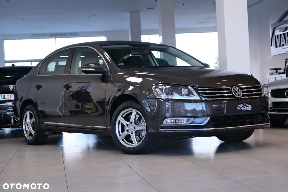 Volkswagen Passat 1.4 TSI Trendline - 2