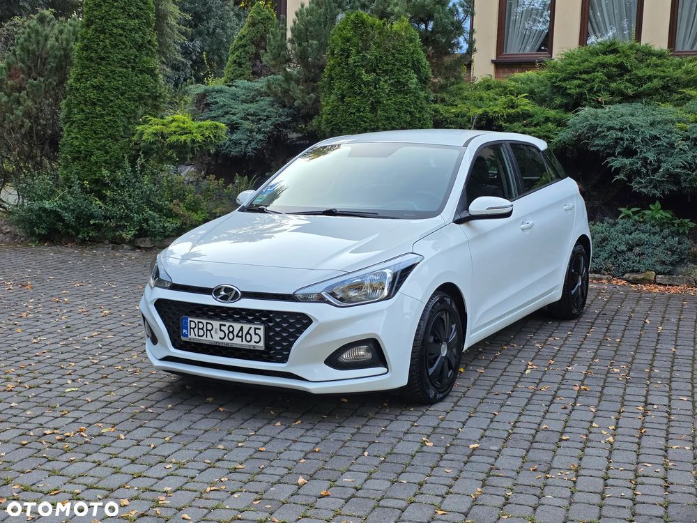 Hyundai i20 blue 1.2 Classic - 1