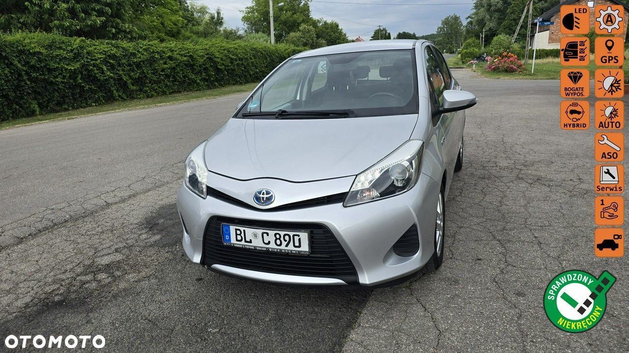 Toyota Yaris - 1