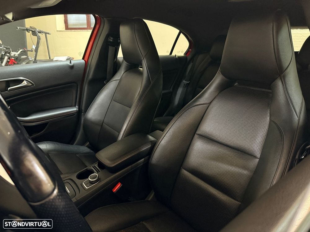 Mercedes-Benz A 180 CDI 7G-DCT AMG Line - 6