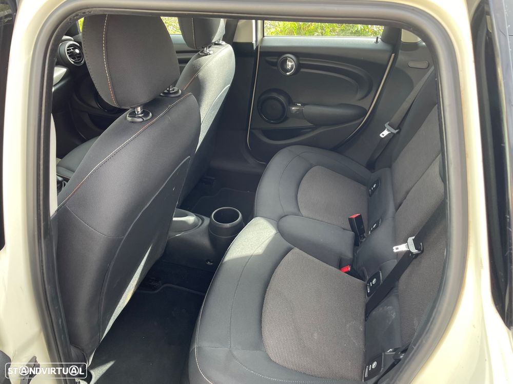 MINI 5 Portas One D - 10