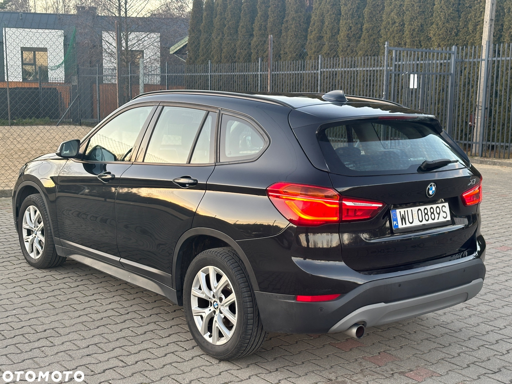 BMW X1 xDrive18d Advantage - 3