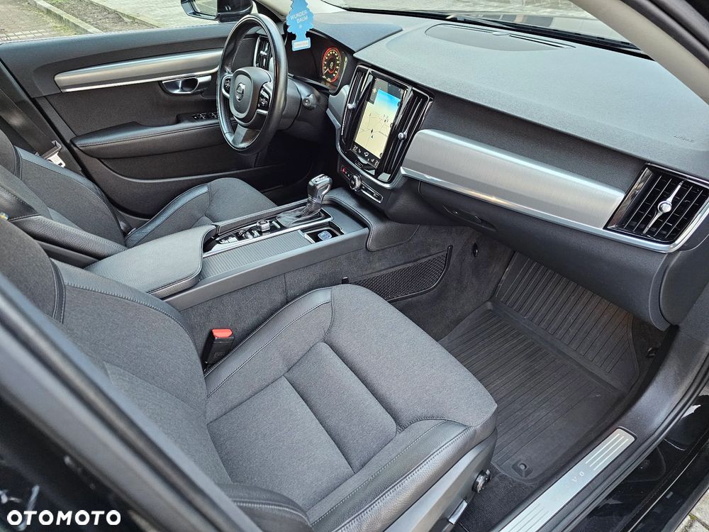 Volvo V90 D4 AWD Geartronic Momentum - 24