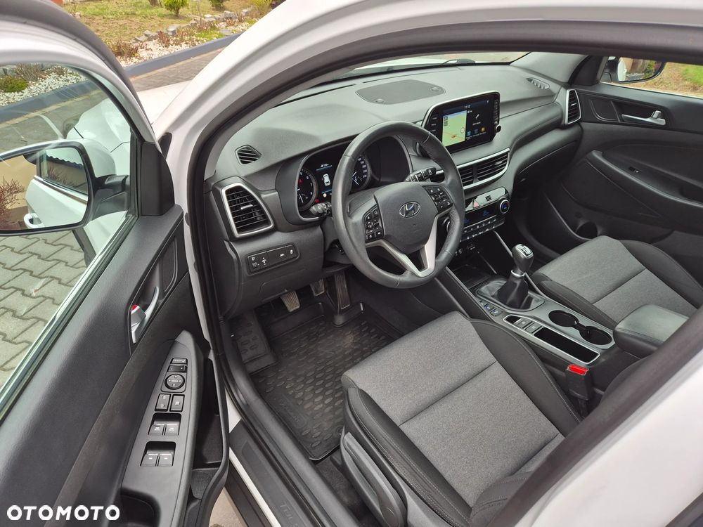 Hyundai Tucson blue 1.6 GDi 2WD Advantage - 22