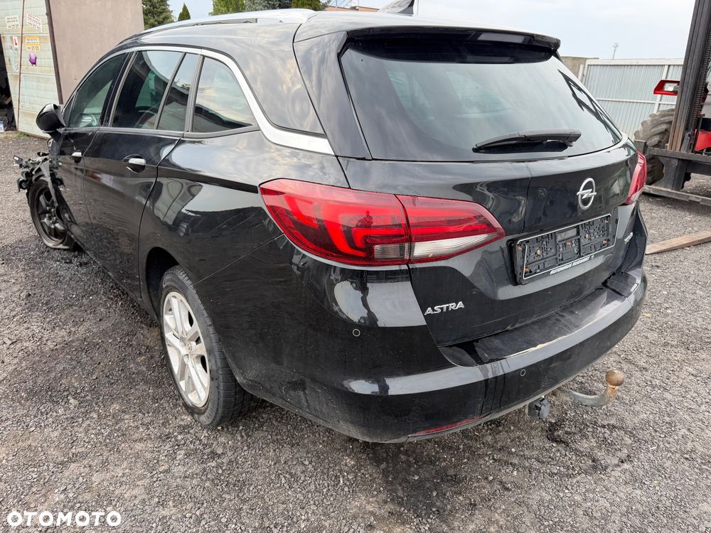Opel Astra 1.4 T GPF Dynamic - 10