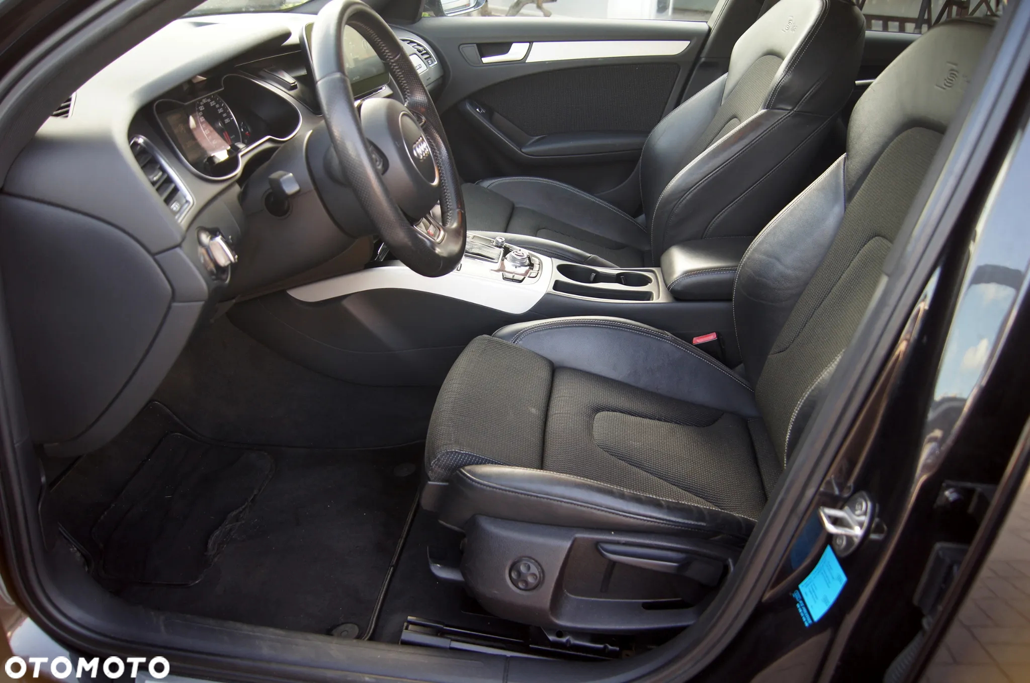 Audi A4 Avant 2.0 TDI DPF quattro S tronic S line Sportpaket - 8