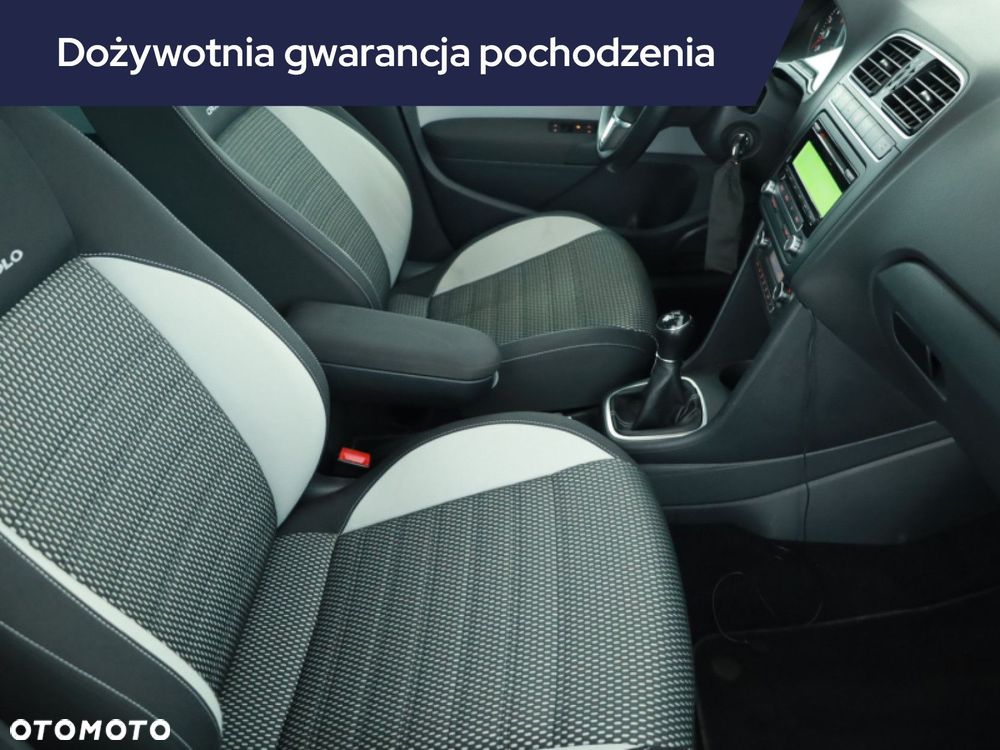 Volkswagen Polo - 9