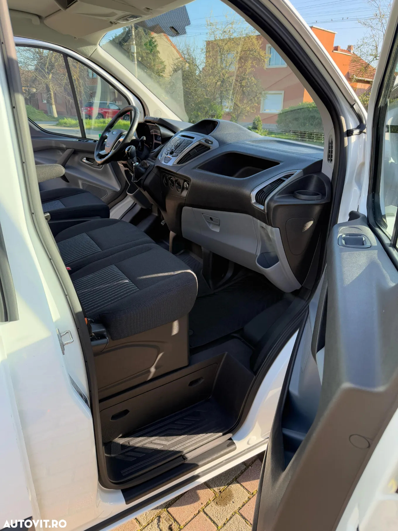 Ford Transit - 11
