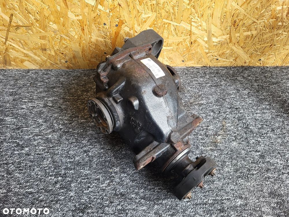 Bmw e90 e91 m47 dyfer tył 2.56 7556678 - 1