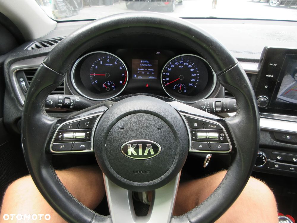 Kia Ceed 1.0 T-GDI OPF Vision - 11