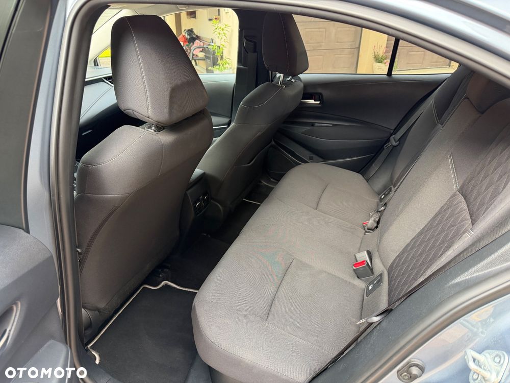 Toyota Corolla 1.8 Hybrid Comfort - 15