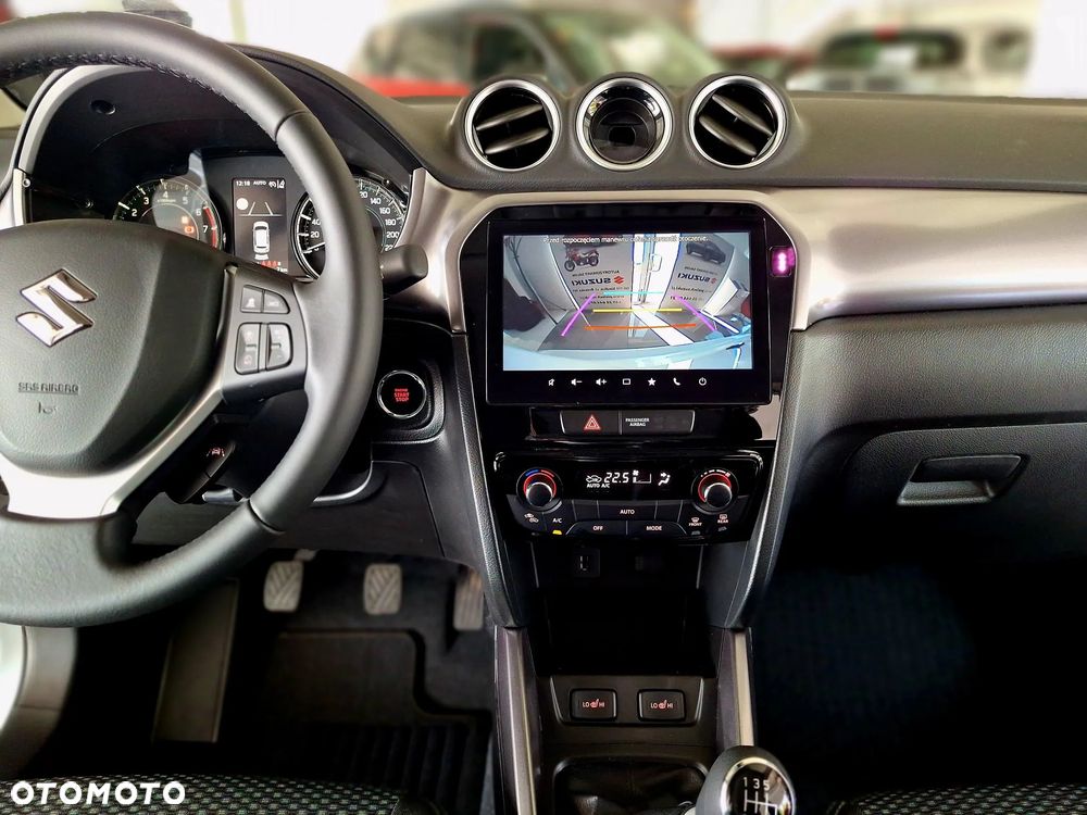Suzuki Vitara 1.4 Boosterjet mHEV Premium Plus 4WD - 10