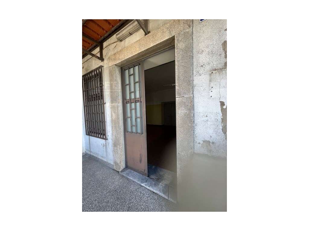 Espaço Multiusos no Centro Histórico - Grande imagem: 3/28