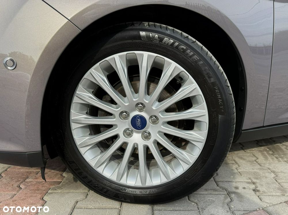 Ford Focus 1.0 EcoBoost STart-Stopp-System TITANIUM - 12