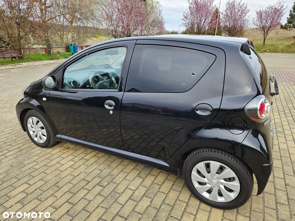 Toyota Aygo 1.0 VVT-i - 11