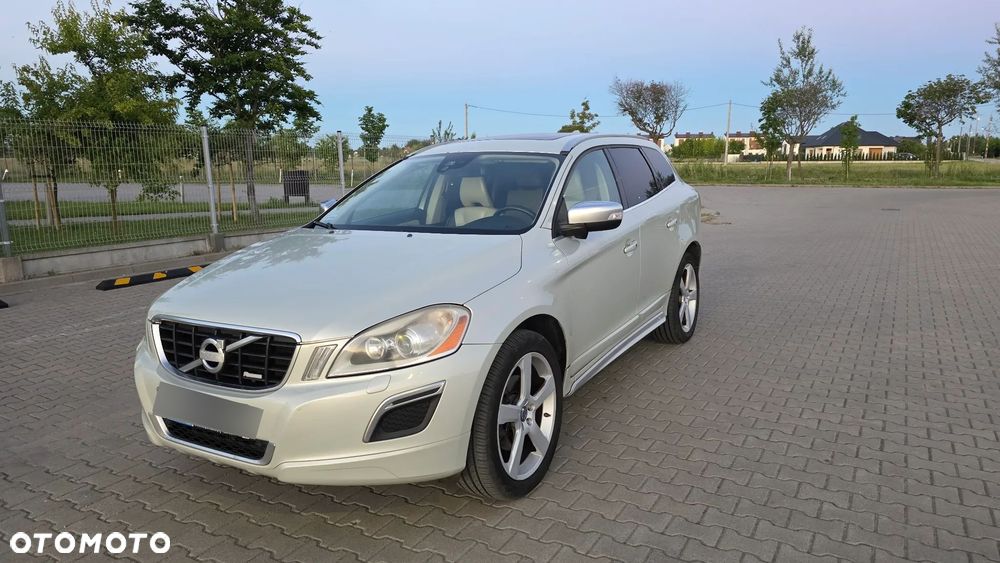 Volvo XC 60 T6 AWD R-Design Summum
