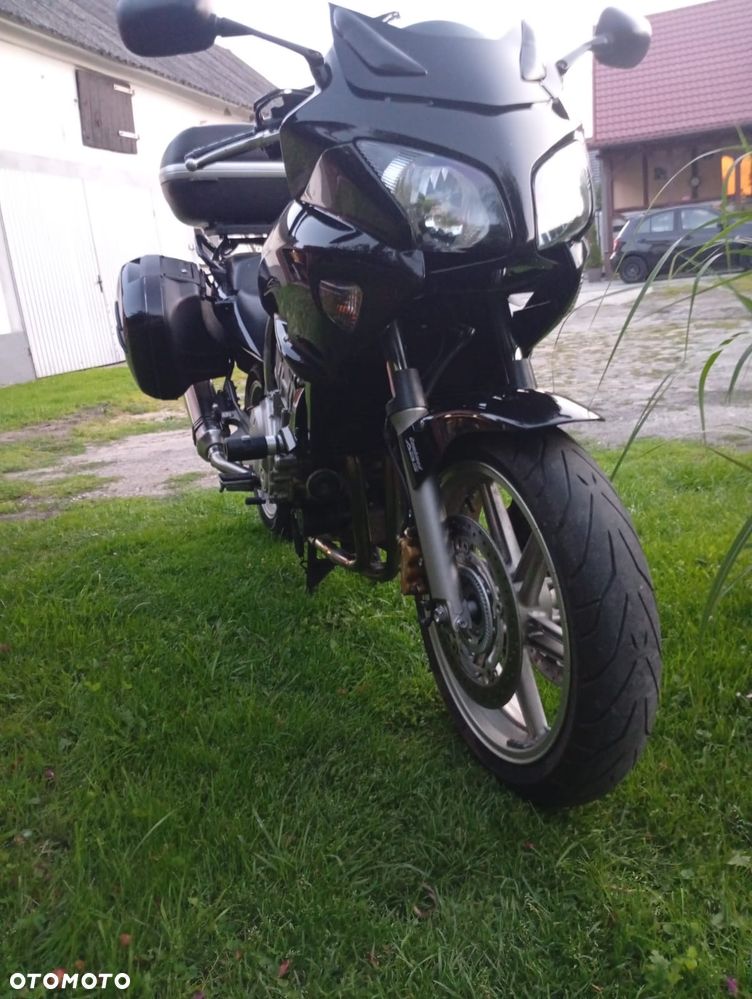 Honda CBF - 1