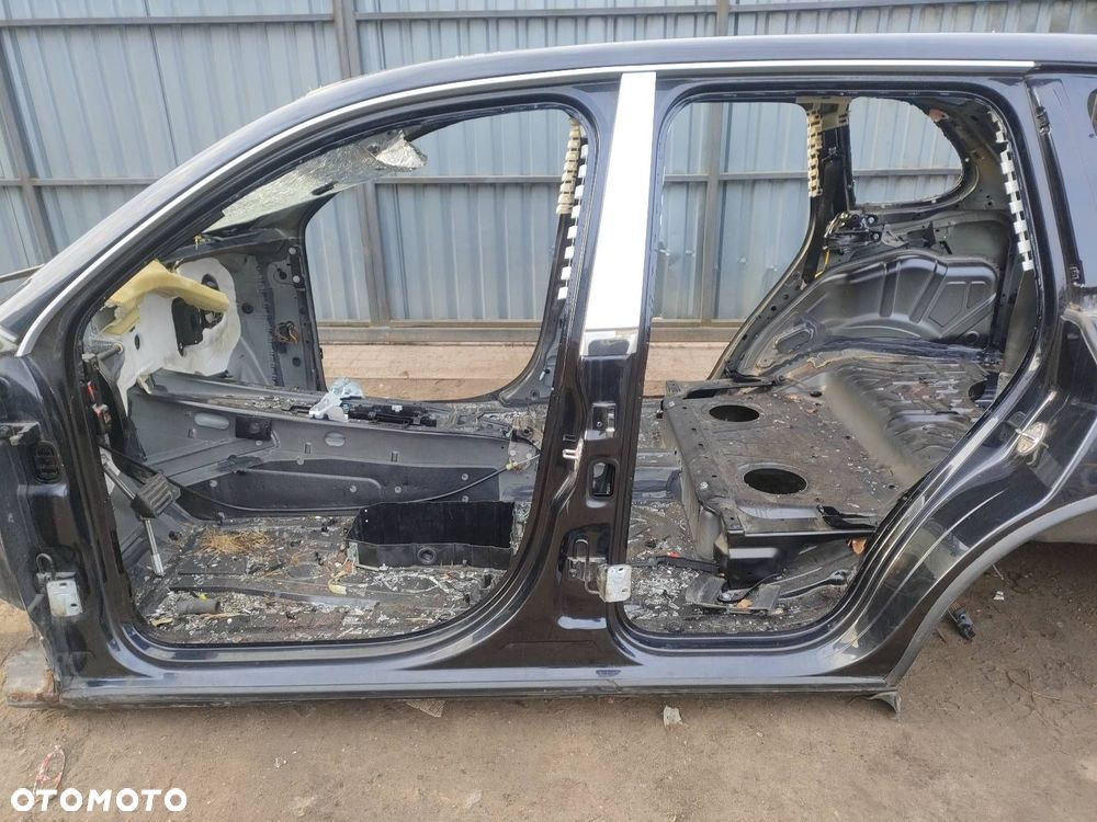 PRÓG LEWY + SŁUPEK ŚRODKOWY PORSCHE CAYENNE  I - 1