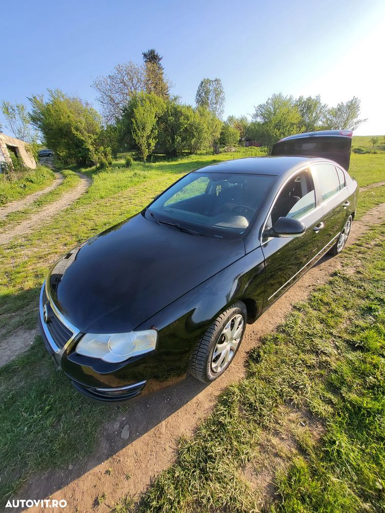 Volkswagen Passat 2.0 TDI Comfortline DPF - 1