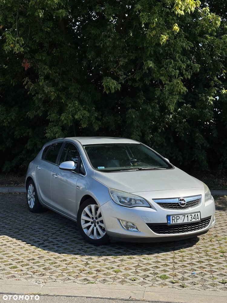 Opel Astra 1.4 Turbo - 2