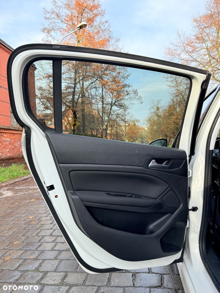 Peugeot 308 PureTech 110 Stop & Start Style - 23