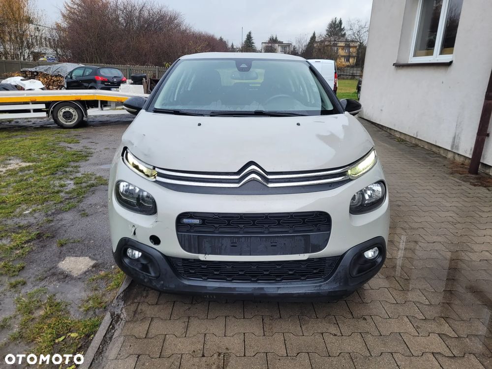 Citroën C3 Pure Tech 82 SHINE - 15