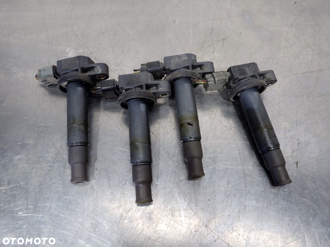 CEWKA ZAPŁONOWA TOYOTA YARIS I LIFT  90919-02240 - 3