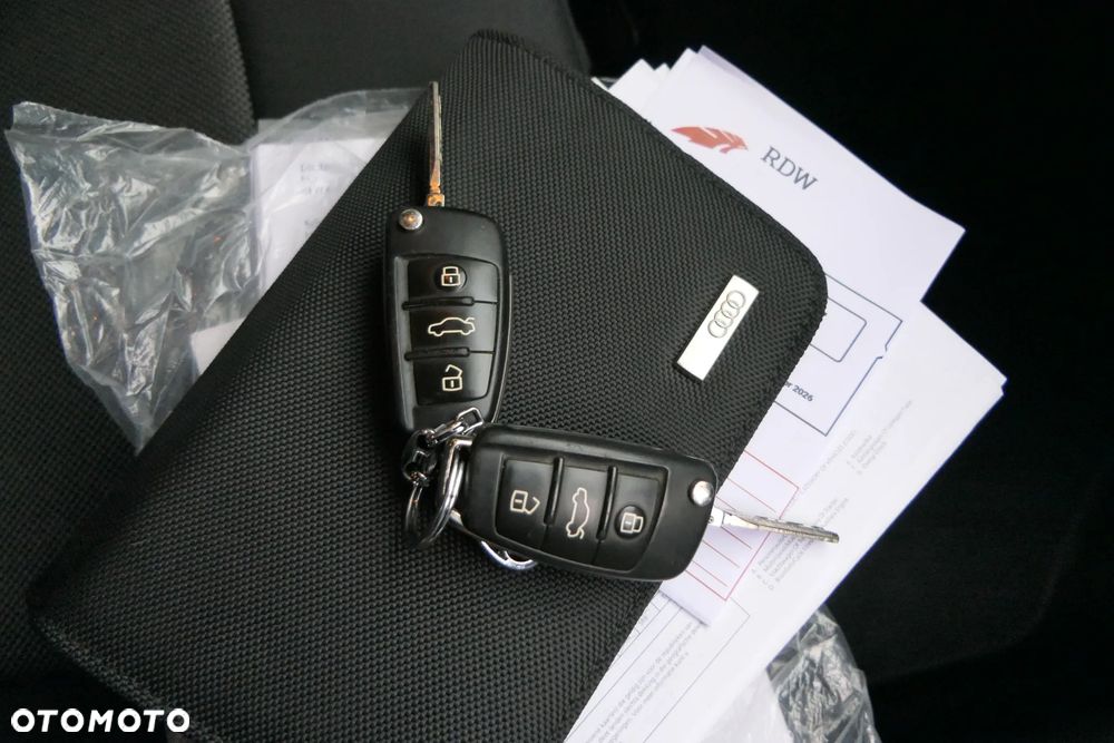 Audi A3 Limousine 1.6 TDI S tronic design - 15