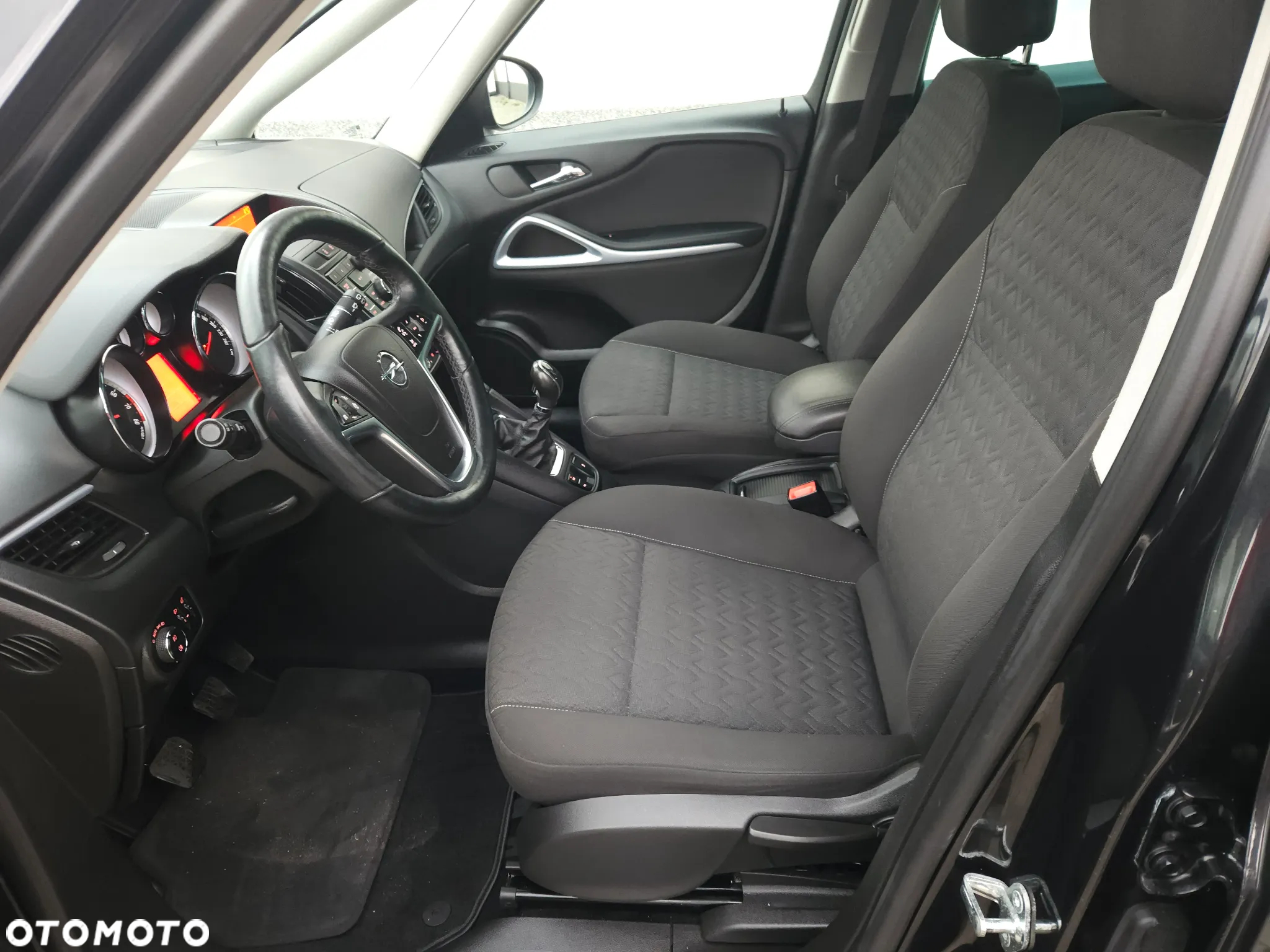 Opel Zafira 1.4 T Elite - 11