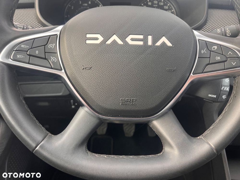 Dacia Sandero TCe 90 Essential - 22