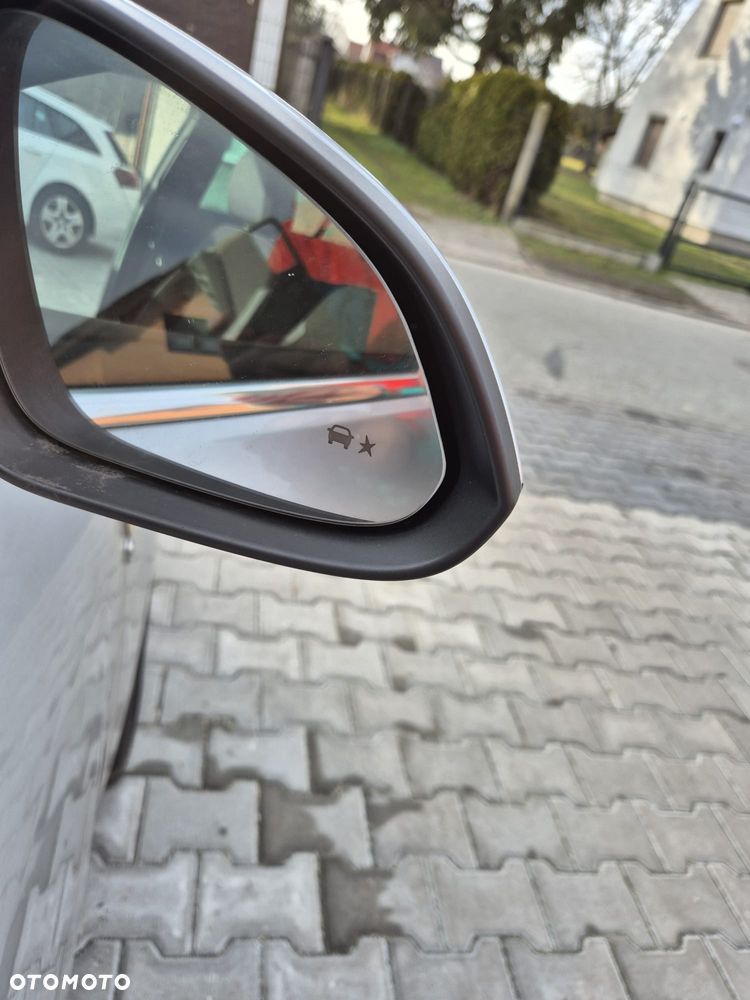 Opel Insignia 2.0 Innovation - 23