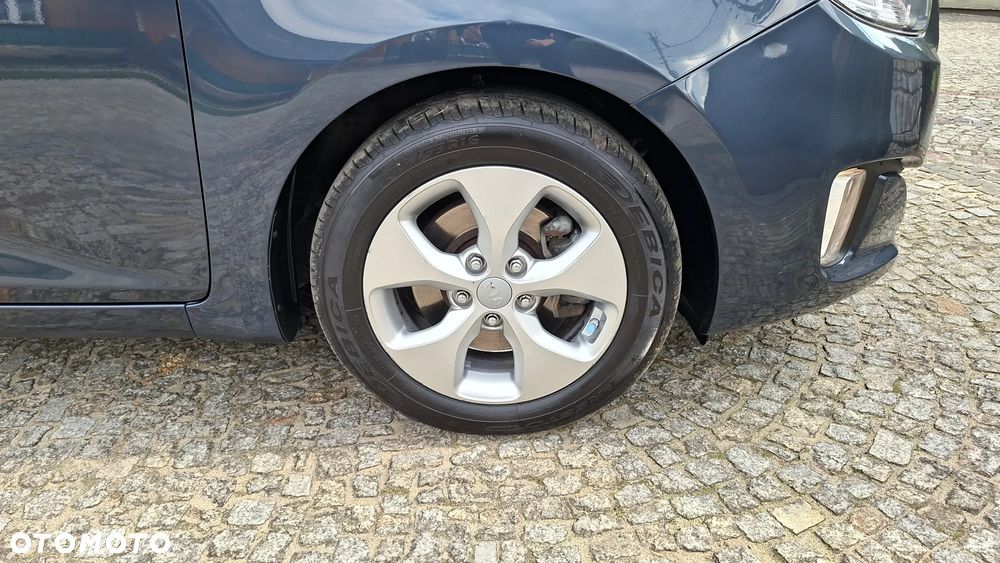 Kia Carens 1.7 CRDi Spirit - 20