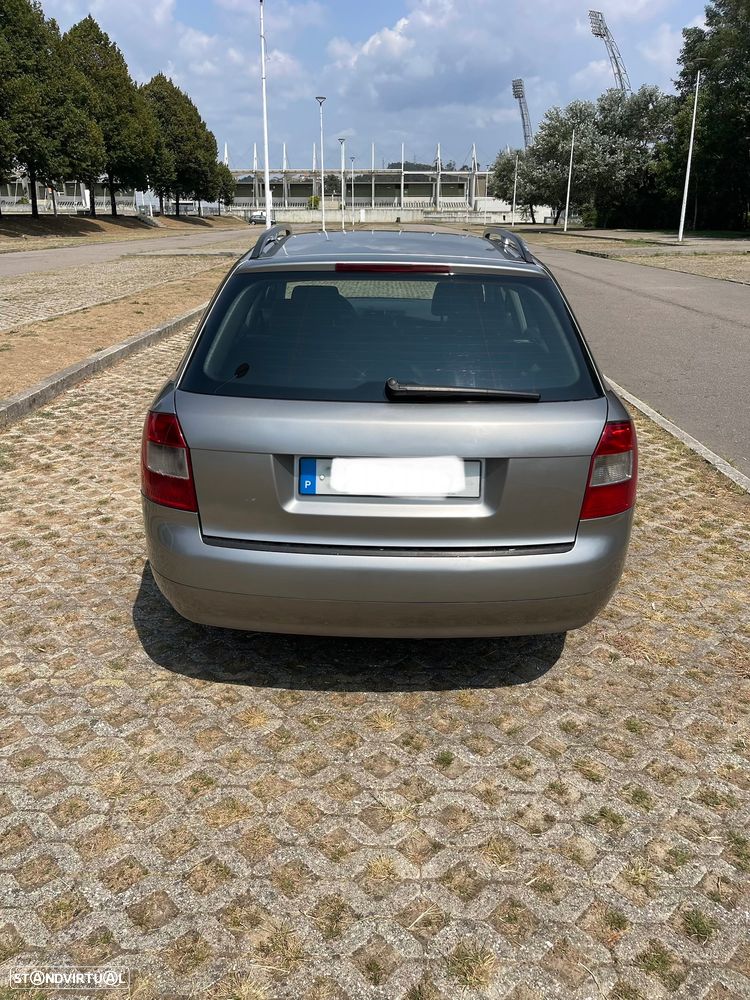 Audi A4 Avant 1.9 TDI m5 - 4