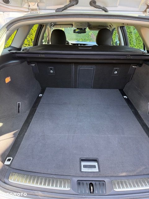 Toyota Avensis - 16