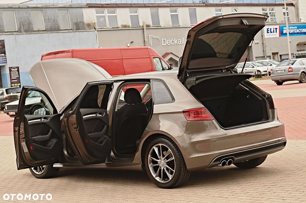 Audi A3 Sportback 1.4 TFSI Ambition S tronic - 32
