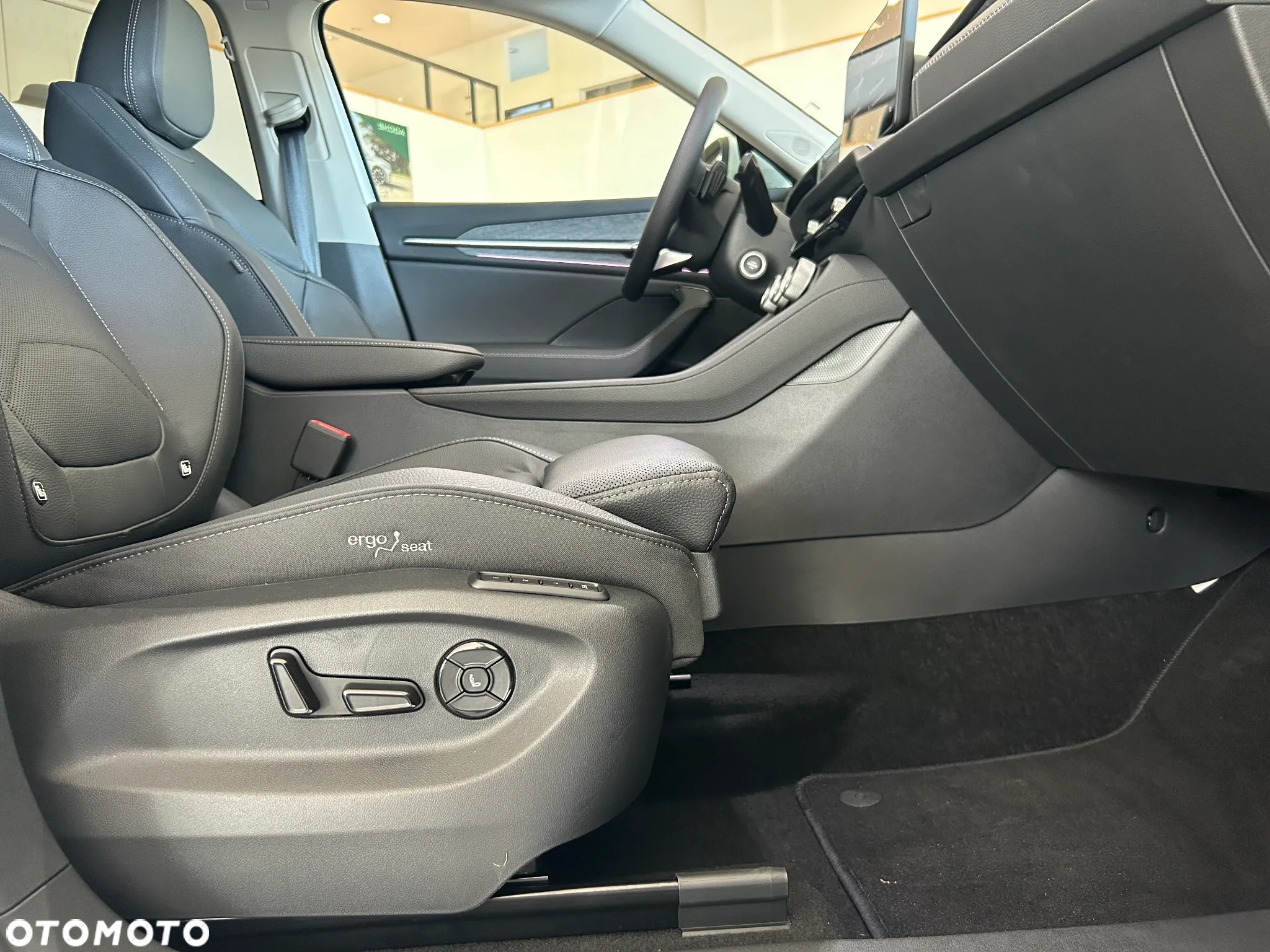 Skoda Kodiaq 2.0 TDI 4x4 Selection DSG - 38