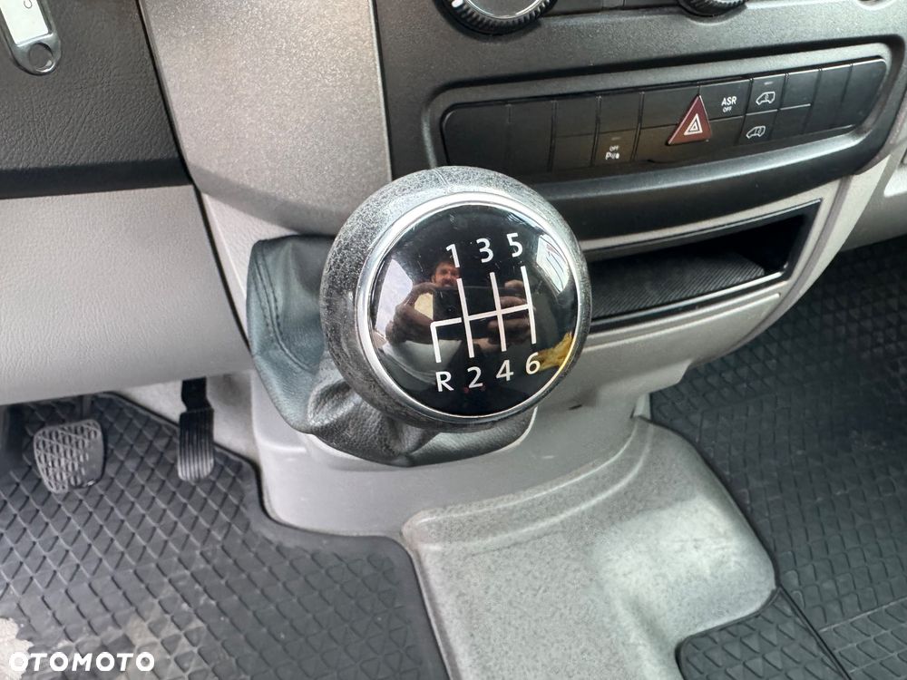 Volkswagen Crafter - 19