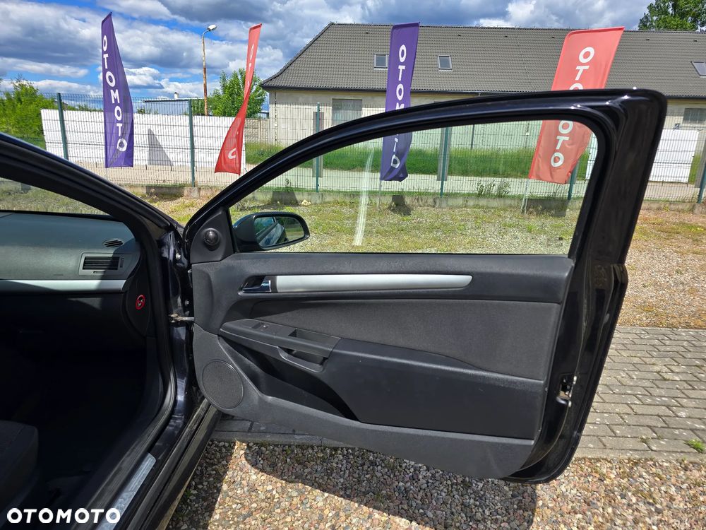 Opel Astra 1.6 T Sport - 11