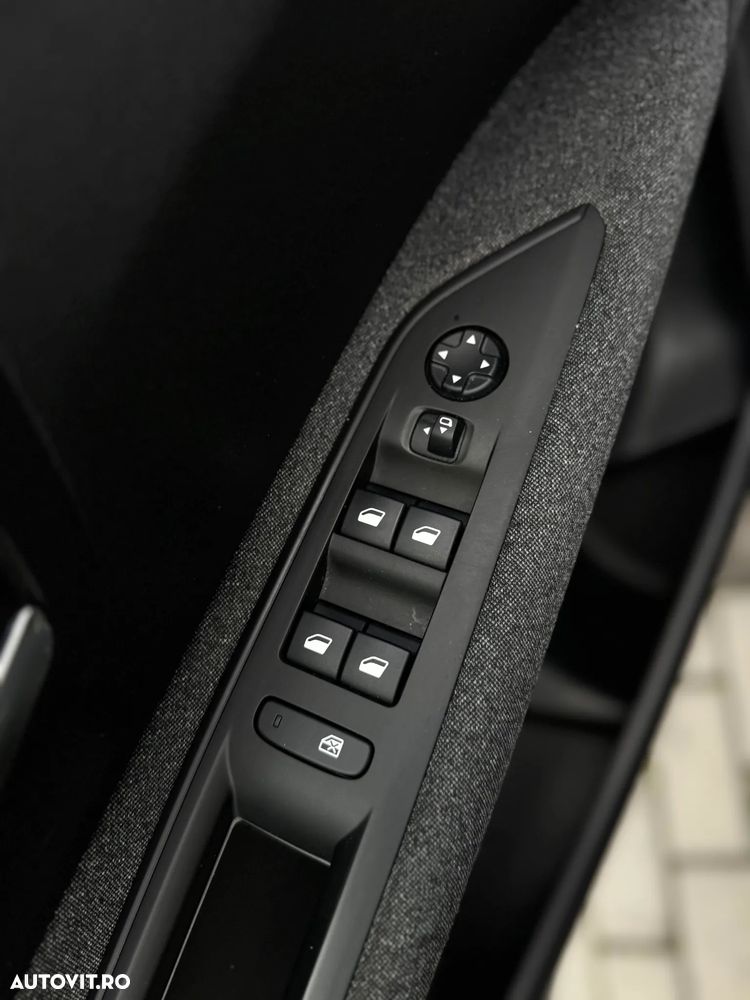 Peugeot 3008 PureTech 130 Stop & Start GPF Active Business-Paket - 16