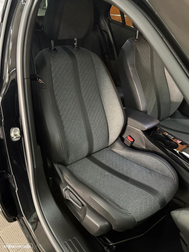 Peugeot 2008 1.2 PureTech Allure Pack EAT8 - 11