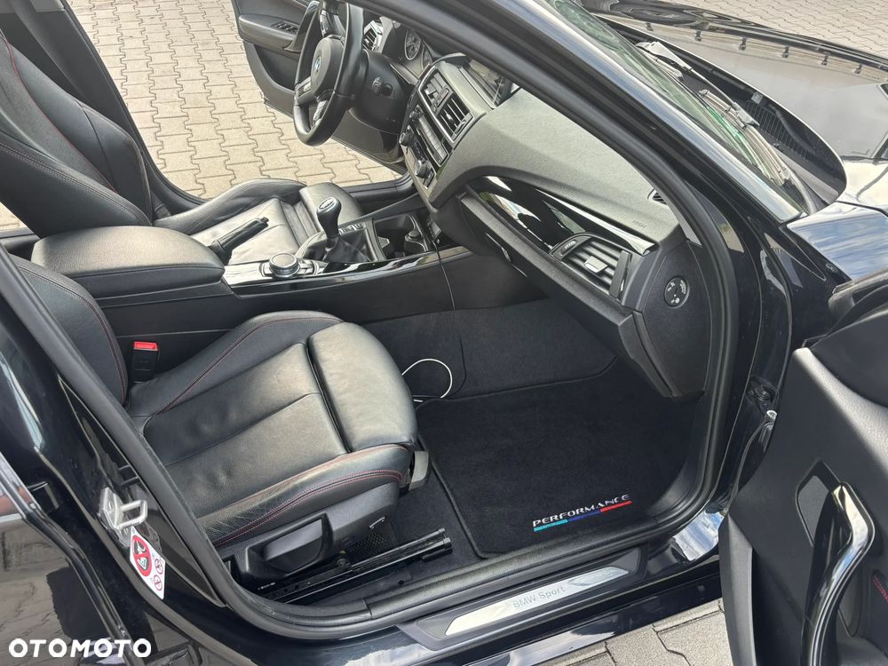 BMW Seria 1 - 14