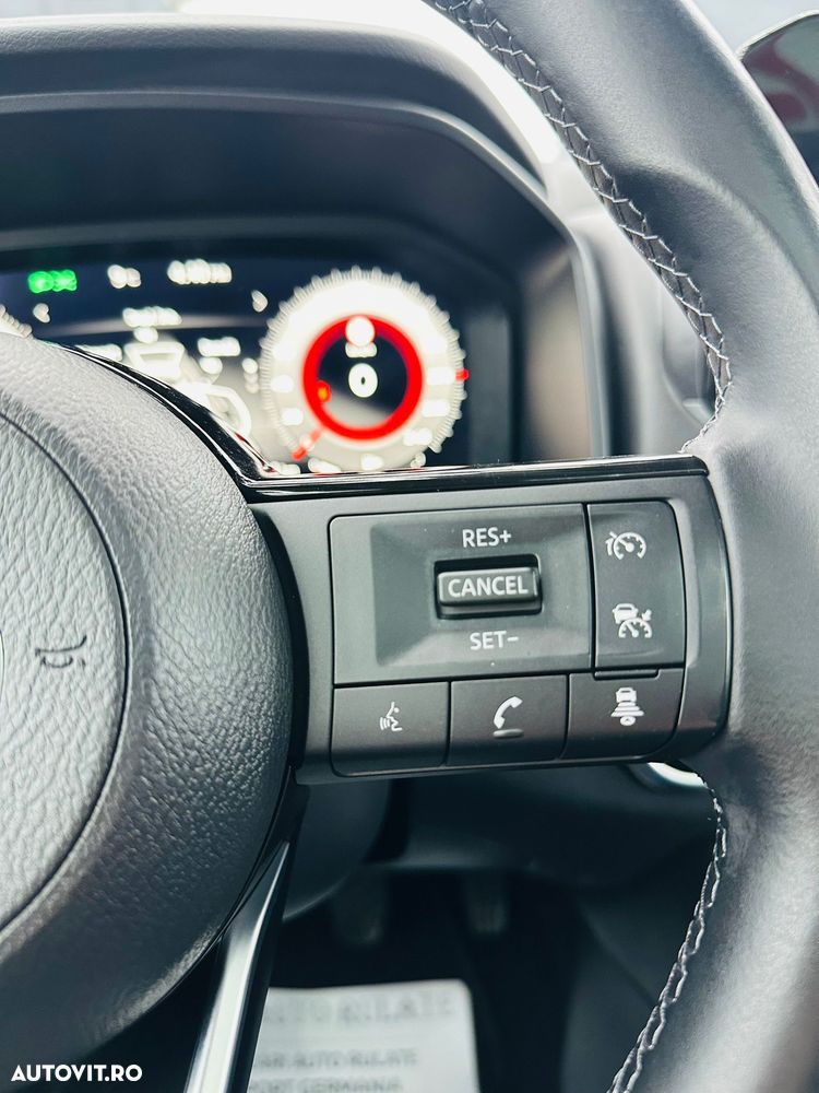 Nissan Qashqai 1.3 DIG-T MHEV Tekna - 28