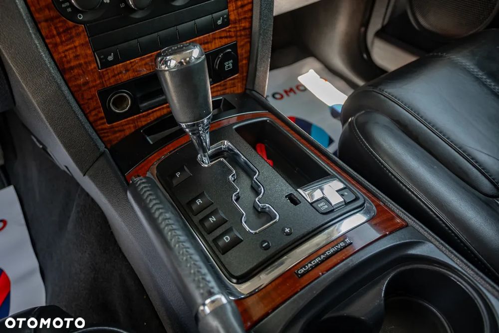 Jeep Commander 3.0 CRD Limited - 29